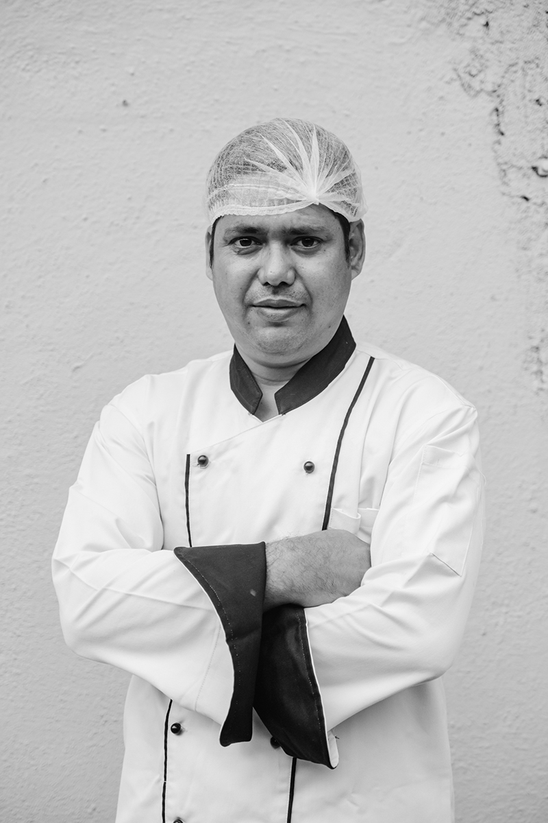 Team Samya India preparing nutritious meals for underprivileged communities