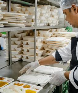 Sustainable packaging practices followed during meal distribution